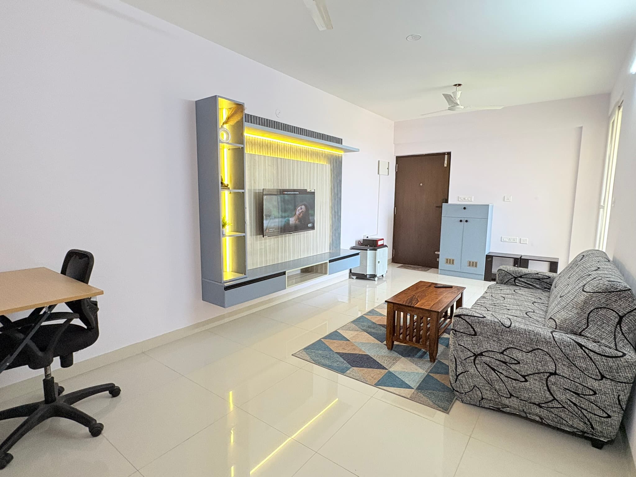 Main stay photo