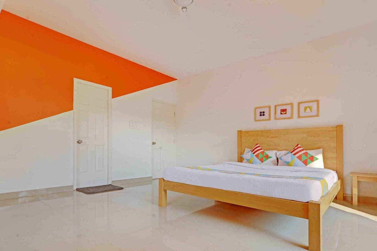 Main stay photo
