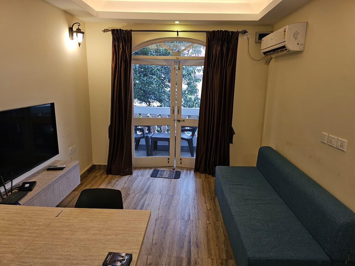 Main stay photo