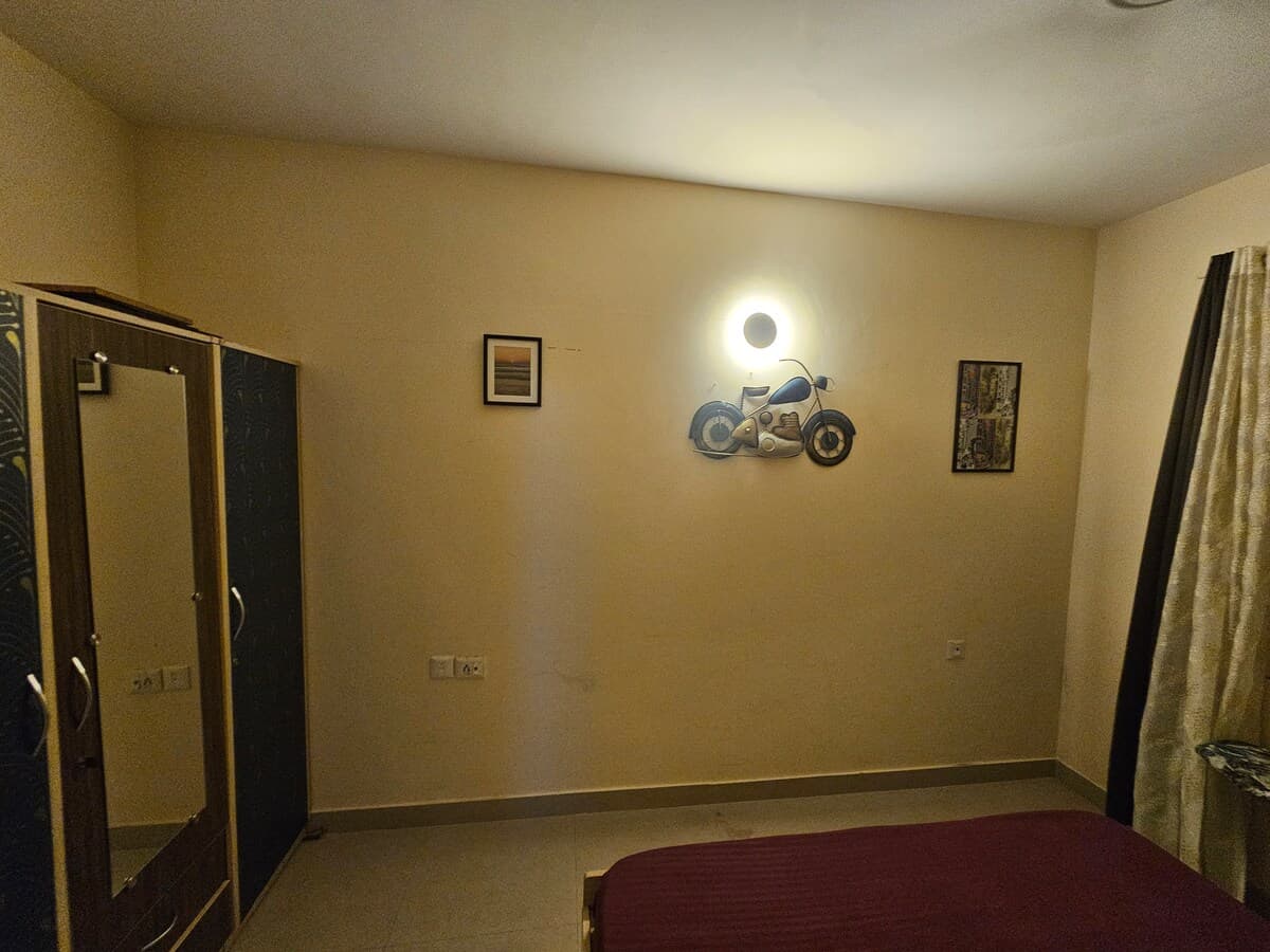Main stay photo