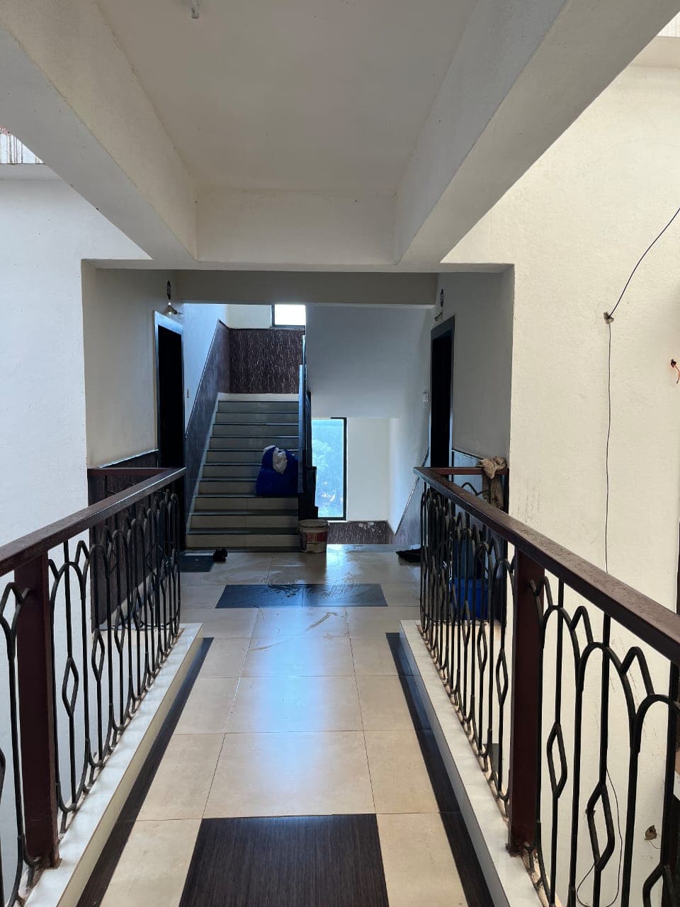 Main stay photo