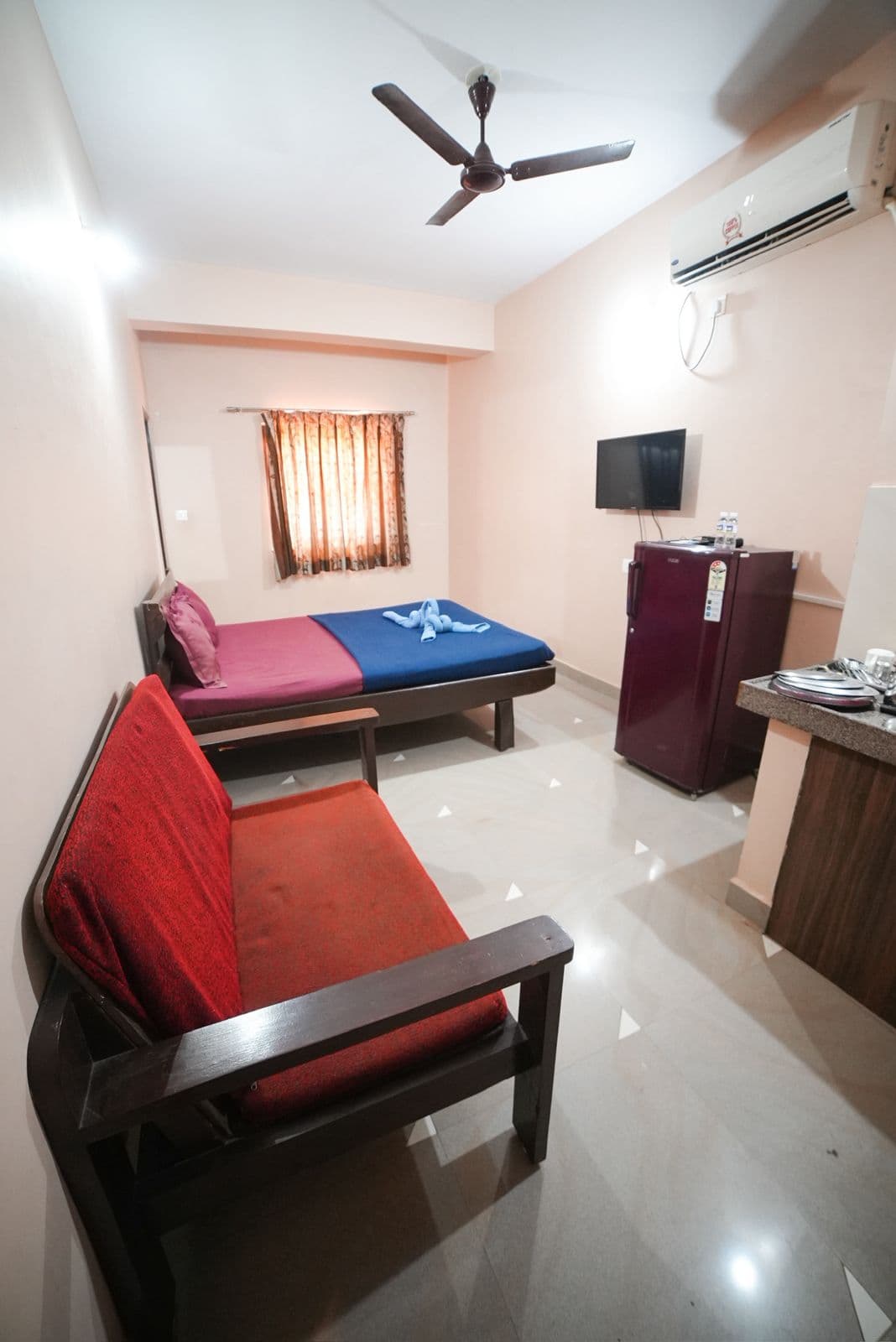 Main stay photo
