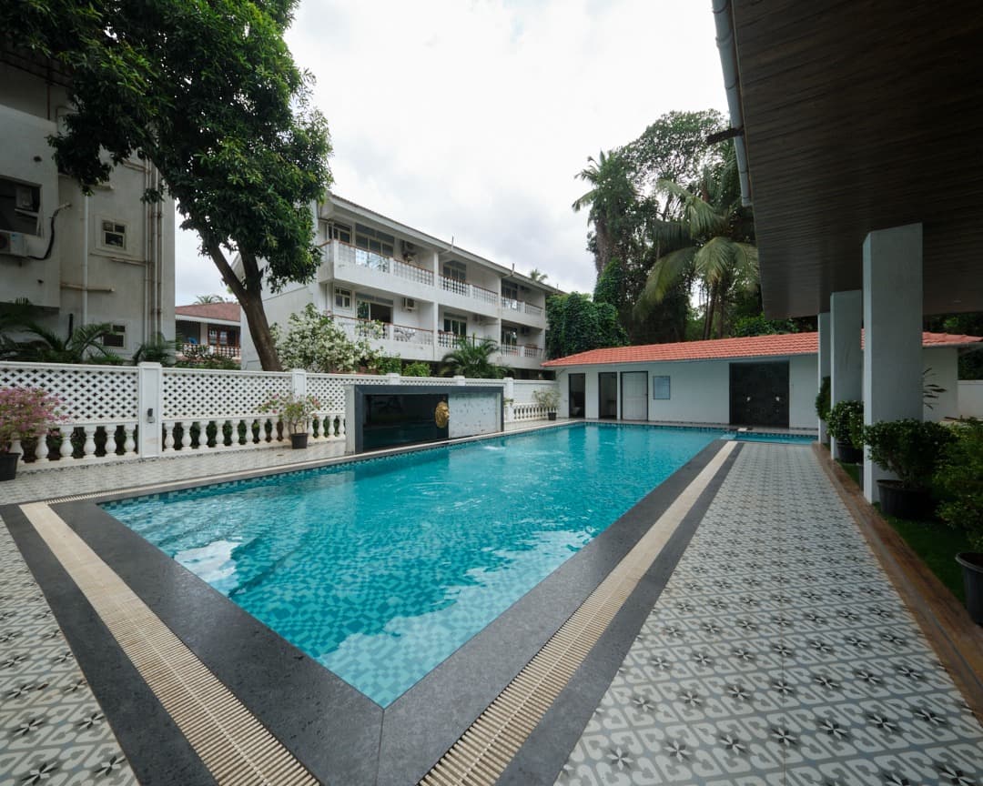 Main stay photo