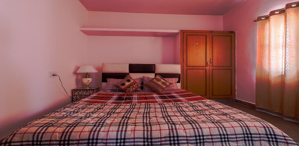 Main stay photo