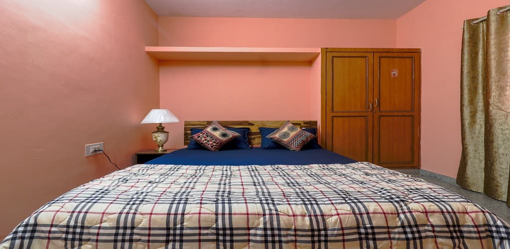 Main stay photo
